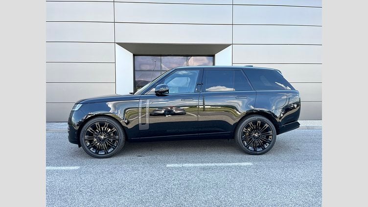 2025 SKLADOVÉ VOZIDLÁ Land Rover Range Rover Čierna Santorini P530 AWD Autobiography
