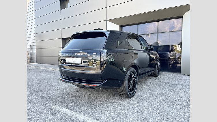 2025 SKLADOVÉ VOZIDLÁ Land Rover Range Rover Čierna Santorini P530 AWD Autobiography