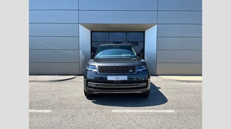 2025 SKLADOVÉ VOZIDLÁ Land Rover Range Rover Sivá Carpathian P550e PHEV AWD Autobiography