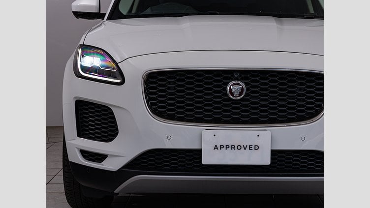 2018 認定中古車 Jaguar E-Pace フジホワイト P200 オートマチック全輪駆動 S