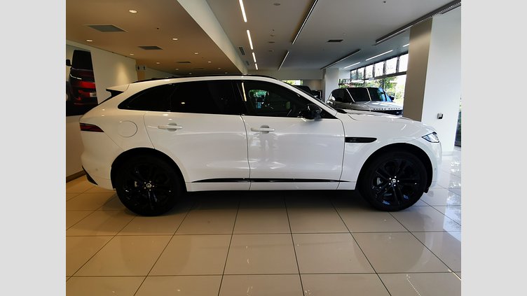 2023 認定中古車 Jaguar F-Pace オストゥーニパールホワイト D204 AWD（オートマチック）MHEV R-DYNAMIC SE