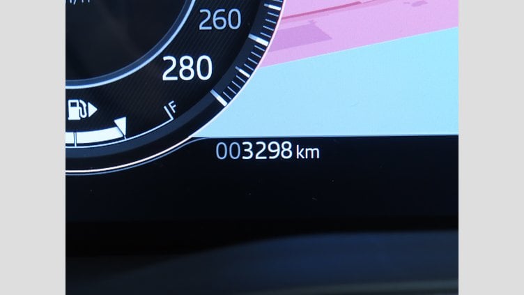 2025 認定中古車 Jaguar F-Pace オストゥーニパールホワイト D200 AWD（オートマチック）MHEV R-DYNAMIC SE