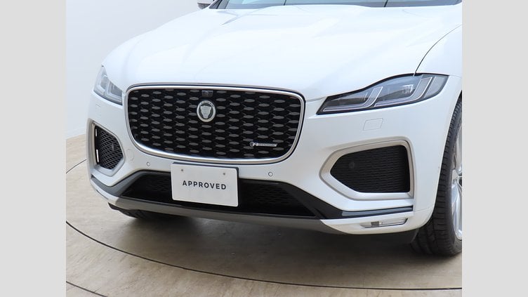 2025 認定中古車 Jaguar F-Pace オストゥーニパールホワイト D200 AWD（オートマチック）MHEV R-DYNAMIC SE