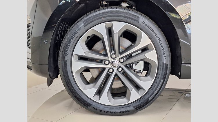 2024 Approved Jaguar F-Pace Ebny Grnd/Ebny auto 2.0 P400e PHEV R-DYNAMIC SE AWD AUTOMÁTICO