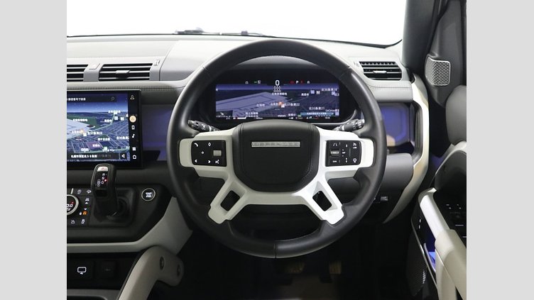2022 認定中古車 Land Rover Defender 130 フジホワイト D300 AWD AUTOMATIC MHEV FIRST EDITION