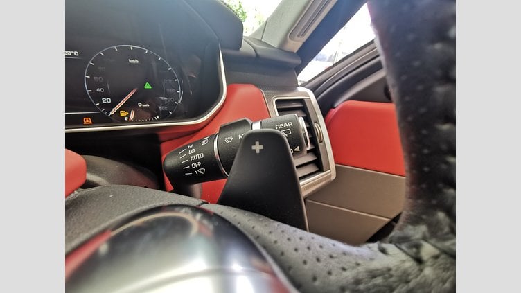 2016 認定中古車 Land Rover Range Rover Sport Mariana Black 5.0 litre V8 Supercharged Petrol オートバイオグラフィダイナミック