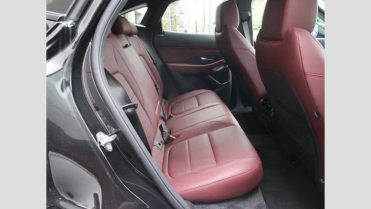2024 認定中古車 Jaguar E-Pace サントリーニブラック D200マイルドハイブリッド（ディーゼル） R-DYNAMIC SE