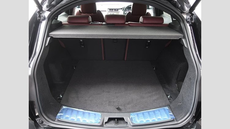 2024 認定中古車 Jaguar E-Pace サントリーニブラック D200マイルドハイブリッド（ディーゼル） R-DYNAMIC SE