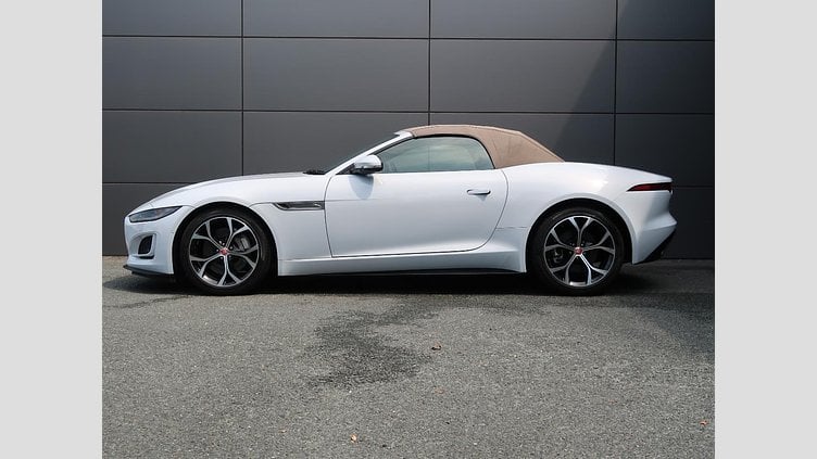 2021 認定中古車 Jaguar F-Type ユーロンホワイト P300 オートマチック 後輪駆動 F-TYPEコンバーチブル R-DYNAMIC