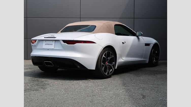 2021 認定中古車 Jaguar F-Type ユーロンホワイト P300 オートマチック 後輪駆動 F-TYPEコンバーチブル R-DYNAMIC