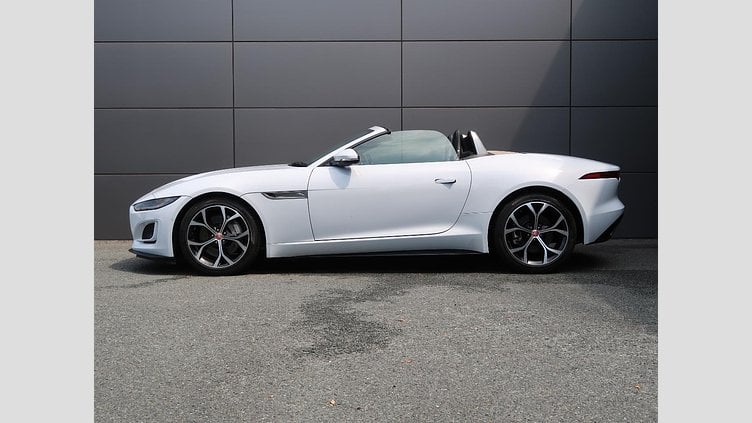 2021 認定中古車 Jaguar F-Type ユーロンホワイト P300 オートマチック 後輪駆動 F-TYPEコンバーチブル R-DYNAMIC