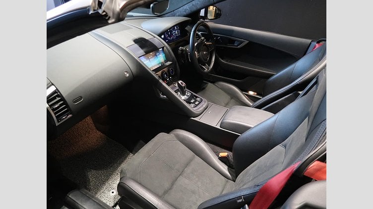 2021 認定中古車 Jaguar F-Type ユーロンホワイト P300 オートマチック 後輪駆動 F-TYPEコンバーチブル R-DYNAMIC
