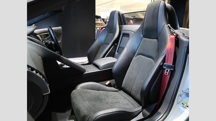 2021 認定中古車 Jaguar F-Type ユーロンホワイト P300 オートマチック 後輪駆動 F-TYPEコンバーチブル R-DYNAMIC