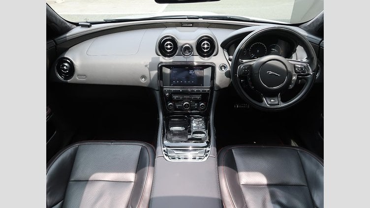 2017 認定中古車 Jaguar XJ Yulong White 3.0L SC V6 Petrol Rスポーツ