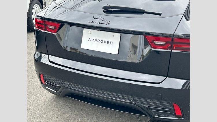 2024 認定中古車 Jaguar E-Pace サントリーニブラック D200（ディーゼル） R-DYNAMIC SE