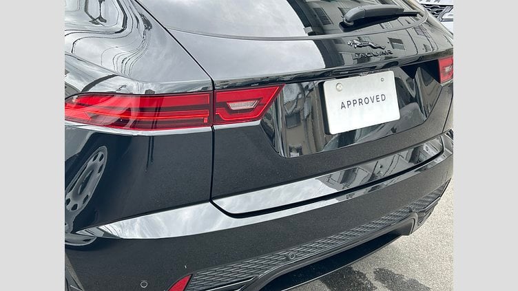 2024 認定中古車 Jaguar E-Pace サントリーニブラック D200（ディーゼル） R-DYNAMIC SE