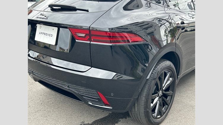 2024 認定中古車 Jaguar E-Pace サントリーニブラック D200（ディーゼル） R-DYNAMIC SE