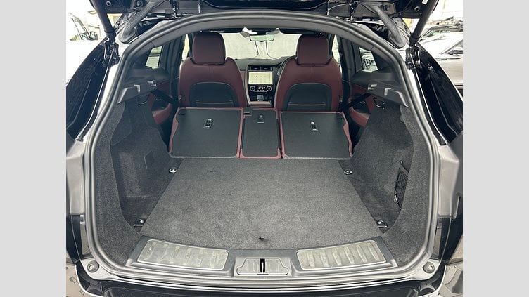 2024 認定中古車 Jaguar E-Pace サントリーニブラック D200（ディーゼル） R-DYNAMIC SE