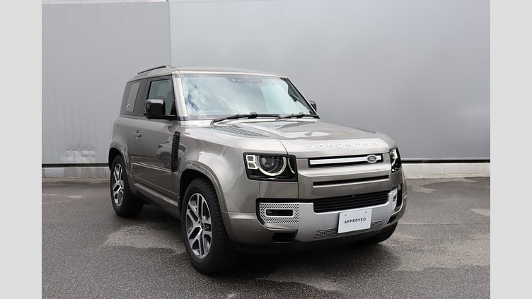 2022 認定中古車 Land Rover Defender 90 シリコンシルバー P300 AWD（AT） XS EDITION