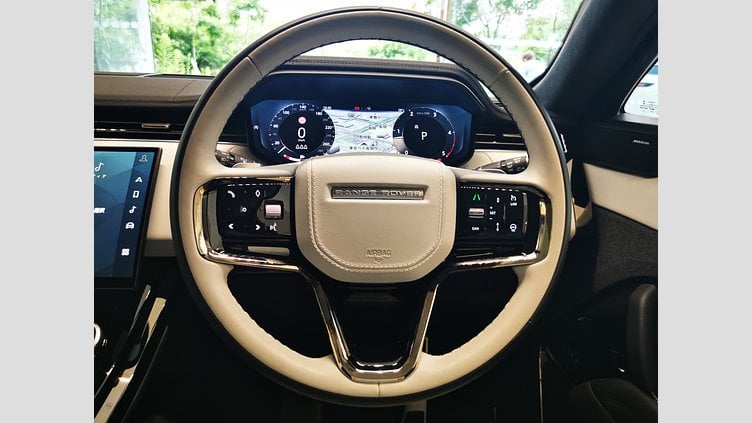 2023 認定中古車 Land Rover Range Rover Sport アイガーグレイ 3.0リッター6気筒300PSターボチャージドディーゼルMHEV（オートマチック） DYNAMIC HSE