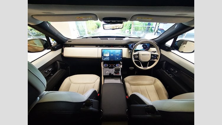 2023 認定中古車 Land Rover Range Rover Sport アイガーグレイ 3.0リッター6気筒300PSターボチャージドディーゼルMHEV（オートマチック） DYNAMIC HSE