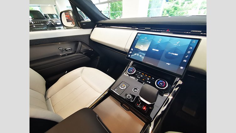2023 認定中古車 Land Rover Range Rover Sport アイガーグレイ 3.0リッター6気筒300PSターボチャージドディーゼルMHEV（オートマチック） DYNAMIC HSE