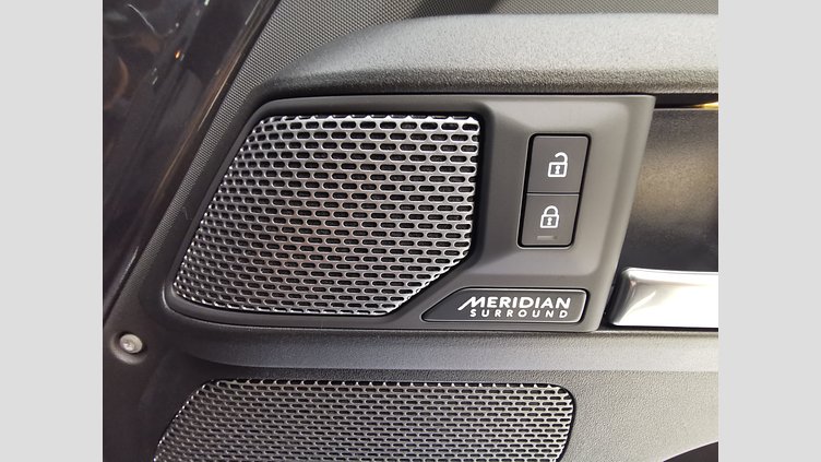 2023 認定中古車 Land Rover Defender 110 カルパチアングレイ P525 AWD (AT) V8 CARPATHIAN EDITION