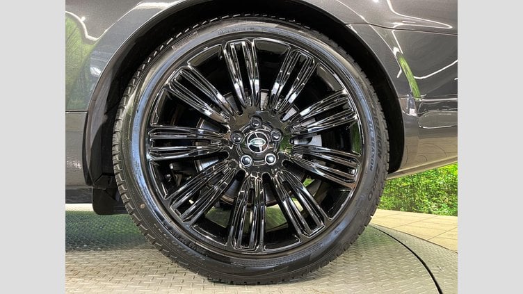 2020 認定中古車 Land Rover Range Rover Sport カルパチアングレイ INGENIUM 3.0L 6気筒ディーゼル MHEV 300PS HSE DYNAMIC BLACK