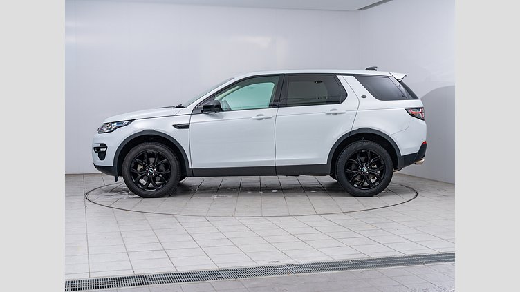 2017 認定中古車 Land Rover Discovery Sport Yulong White 2.0 litre Si4 Petrol HSE