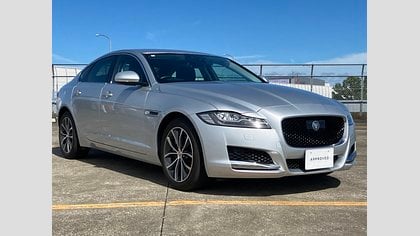 XF 0