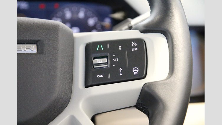 2021 認定中古車 Land Rover Defender 90 ハクバシルバー P300 AWD（AT） SE