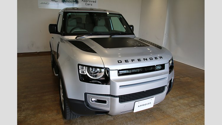 2021 認定中古車 Land Rover Defender 90 ハクバシルバー P300 AWD（AT） SE