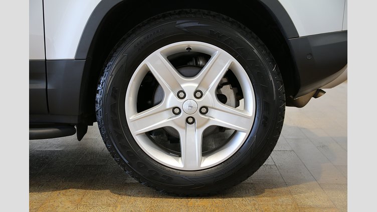 2021 認定中古車 Land Rover Defender 90 ハクバシルバー P300 AWD（AT） SE