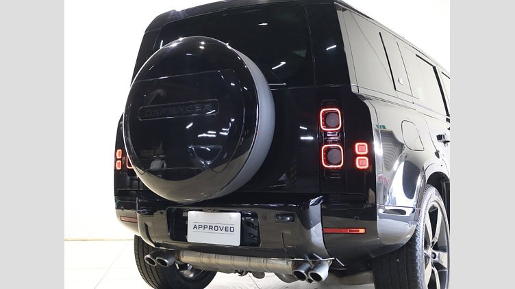 2024 認定中古車 Land Rover Defender 110 サントリーニブラック P525 AWD (AT) V8