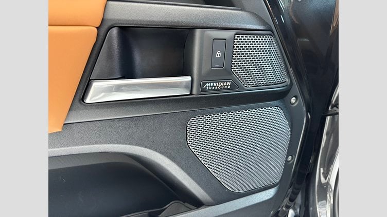 2023 認定中古車 Land Rover Defender 110 カルパチアングレイ P525 AWD (AT) V8 CARPATHIAN EDITION