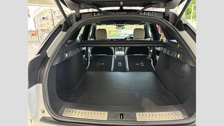 2020 認定中古車 Land Rover Range Rover Velar ユーロンホワイト D180 R-DYNAMIC S