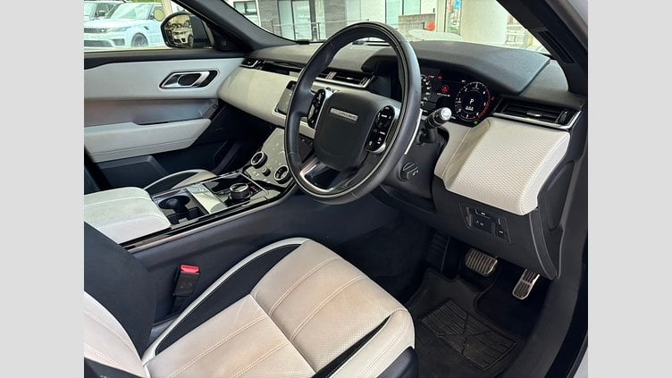 2020 認定中古車 Land Rover Range Rover Velar ユーロンホワイト D180 R-DYNAMIC S