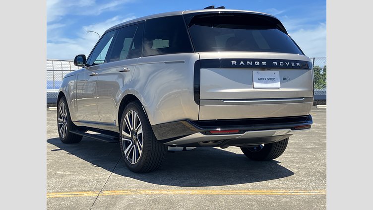2024 認定中古車 Land Rover Range Rover バトゥミゴールド D350 AWD MHEV（AT） スタンダードホイールベース SE