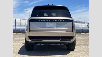 Range Rover 7