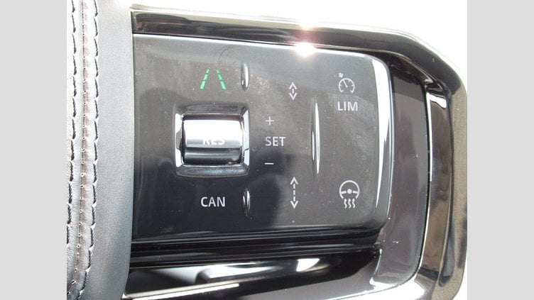2024 認定中古車 Land Rover Range Rover Velar アロイオスグレイ D200マイルドハイブリッド（ディーゼル） スタンダードホイールベース Dynamic SE