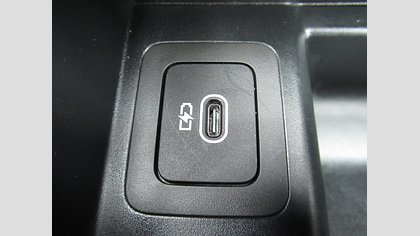 Range Rover Velar 37