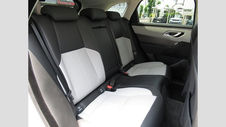 2024 認定中古車 Land Rover Range Rover Velar アロイオスグレイ D200マイルドハイブリッド（ディーゼル） スタンダードホイールベース Dynamic SE