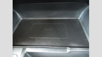 Range Rover Velar 35