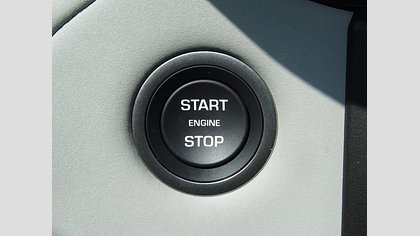 Range Rover Velar 33