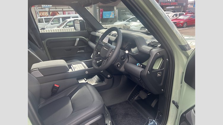 2023 認定中古車 Land Rover Defender 110 グラスミアグリーン D300 AWD（AT） 75TH LIMITED EDITION