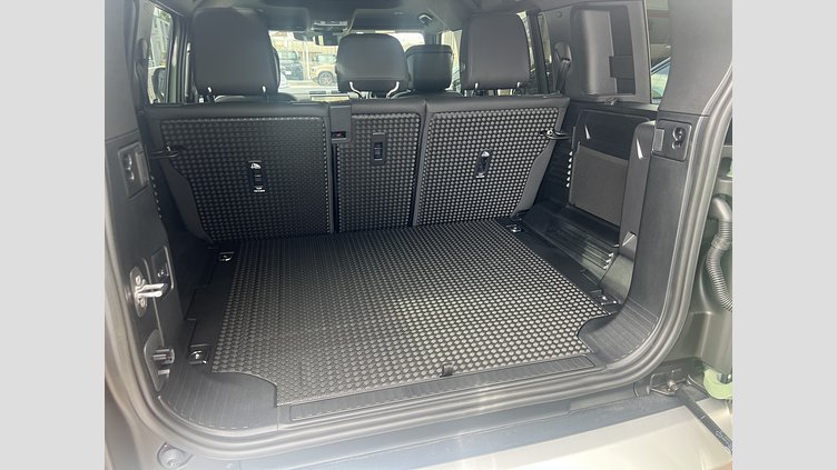 2023 認定中古車 Land Rover Defender 110 グラスミアグリーン D300 AWD（AT） 75TH LIMITED EDITION