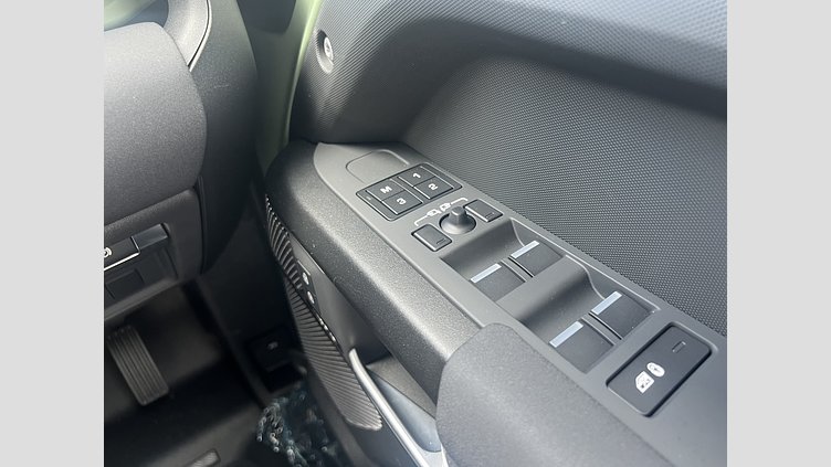 2023 認定中古車 Land Rover Defender 110 グラスミアグリーン D300 AWD（AT） 75TH LIMITED EDITION