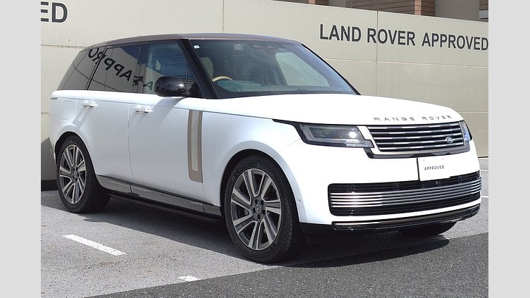 2024 認定中古車 Land Rover Range Rover アイシーホワイト - サテンフィニッシュ P550 AWD PHEV（AT） スタンダードホイールベース SV