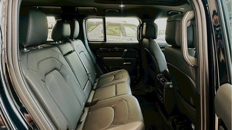 2025 新車 Land Rover Defender 110 Santorini Black D300 X-Dynamic HSE