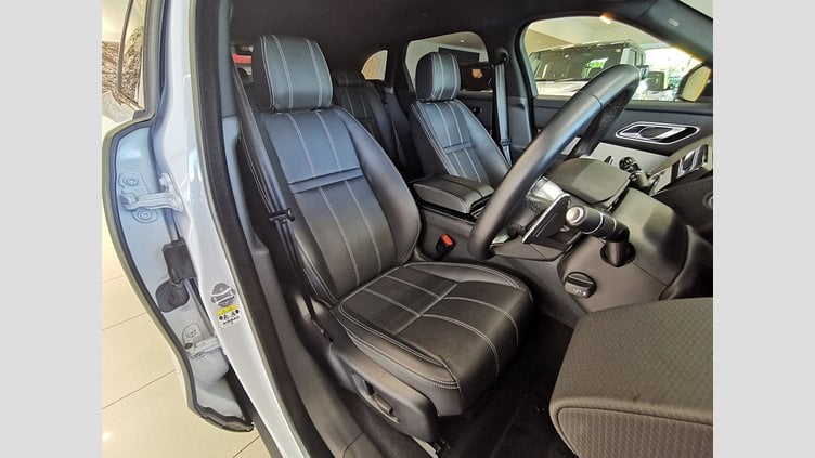 2018 認定中古車 Land Rover Range Rover Velar Yulong White 2.0 litre i4D Diesel RダイナミックSE